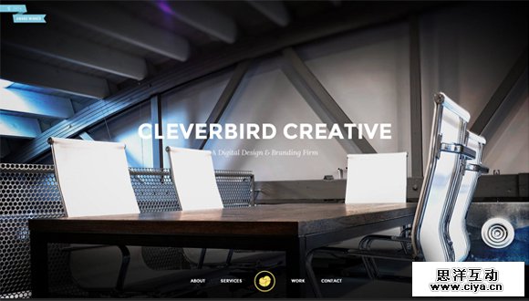 高大上！一组工作台背景的网站设计欣赏