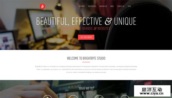 高大上！一组工作台背景的网站设计欣赏